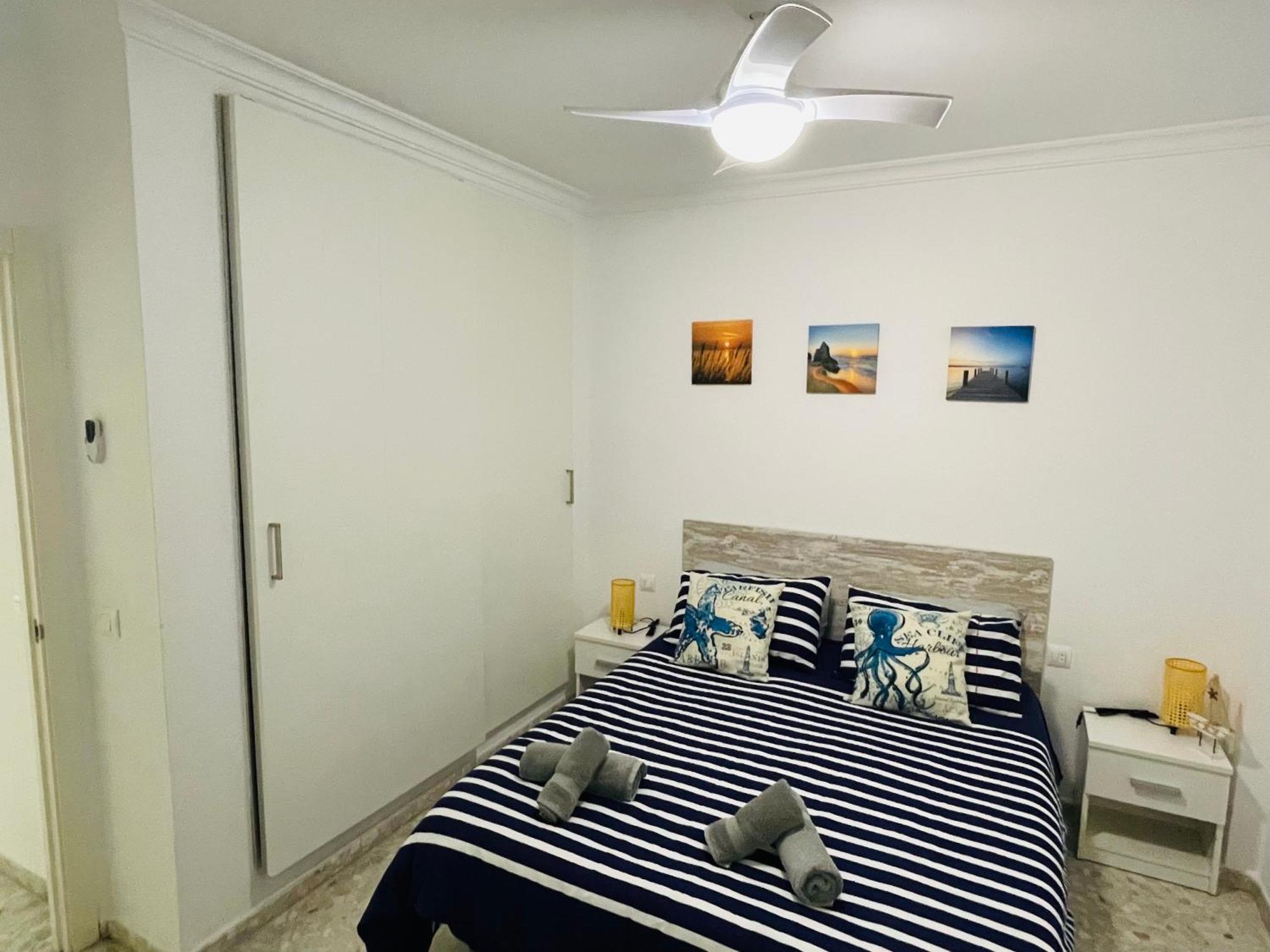 Apartamento Conil Playa & Centrico, Con Aire Acond Y Wifi -Solo Familias Y Parejas- 科尼尔-德拉弗龙特拉 外观 照片