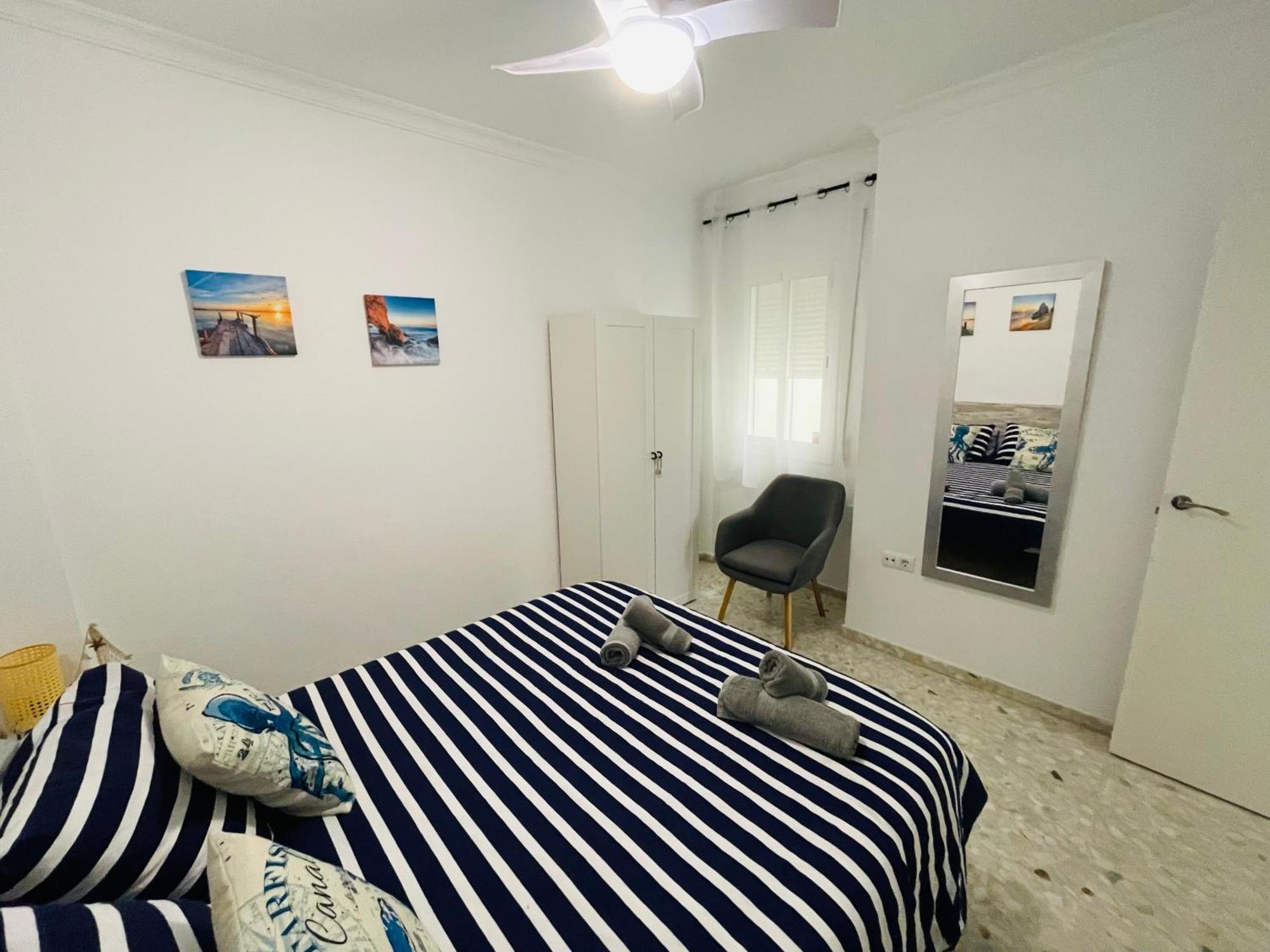Apartamento Conil Playa & Centrico, Con Aire Acond Y Wifi -Solo Familias Y Parejas- 科尼尔-德拉弗龙特拉 外观 照片